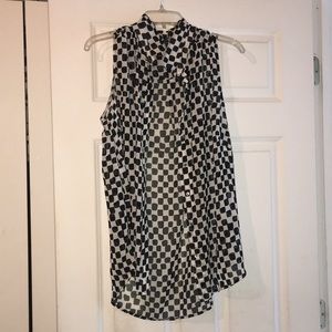 H& M tank sleeve black and white blouse